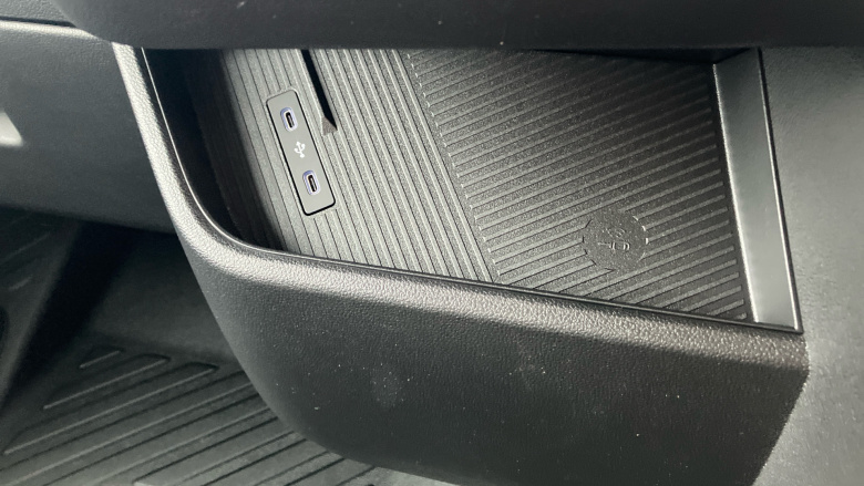 Renault Master Lwb Diesel Fwd LL35dCi 150 Advance Low Roof Dropside